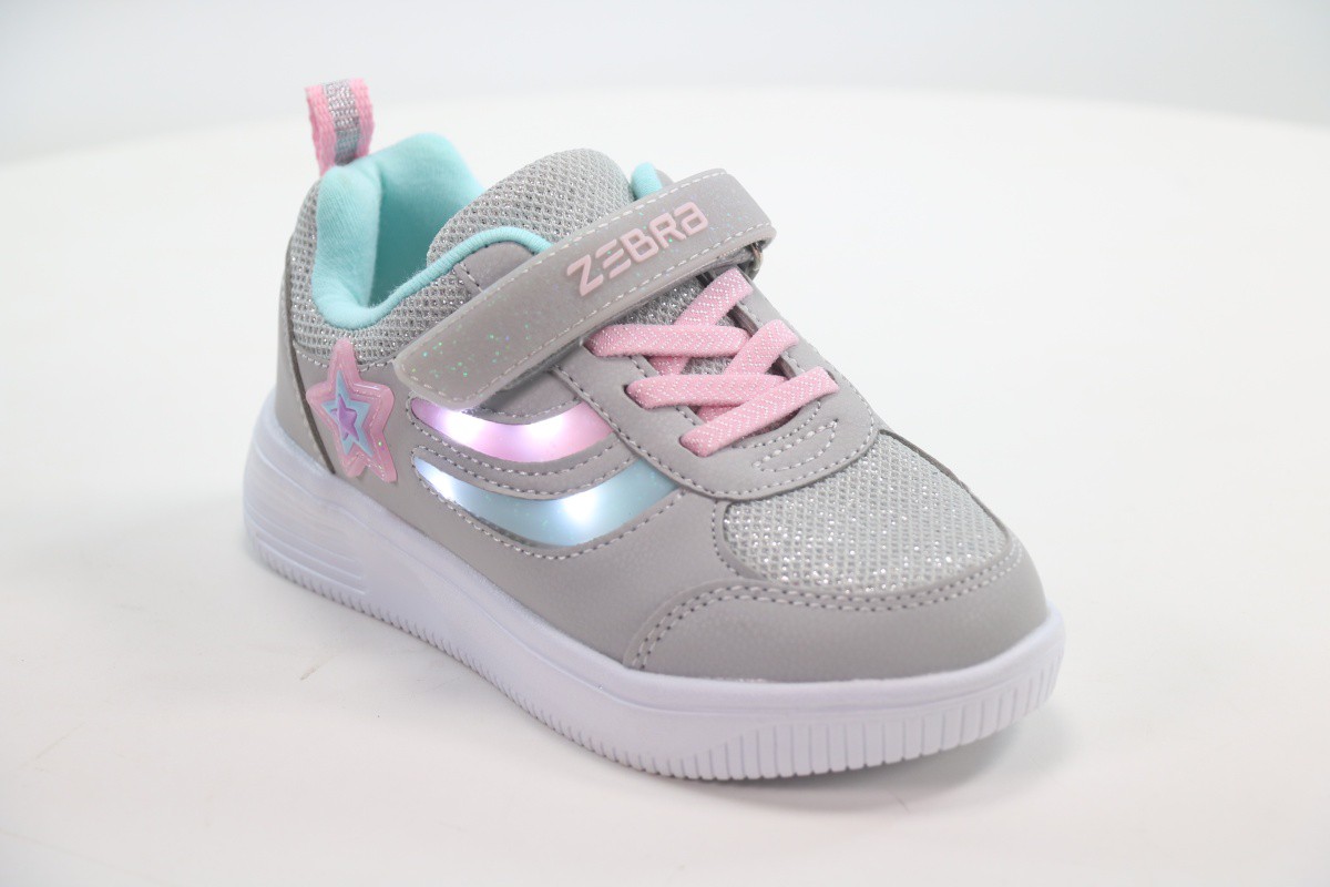 Кроссовки и кеды Zebra 50108935