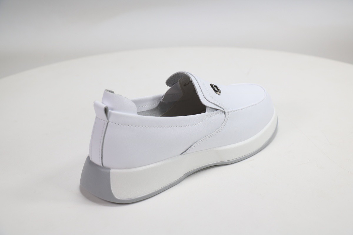 Туфли закрытые Andrea Botti 50107842