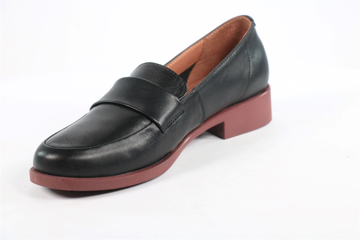 Туфли закрытые SPUR 50097807