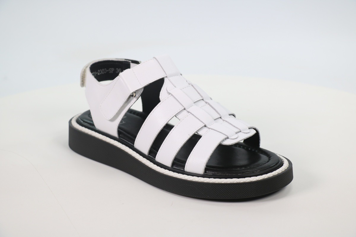 Босоножки и сандалии Madella 50105160