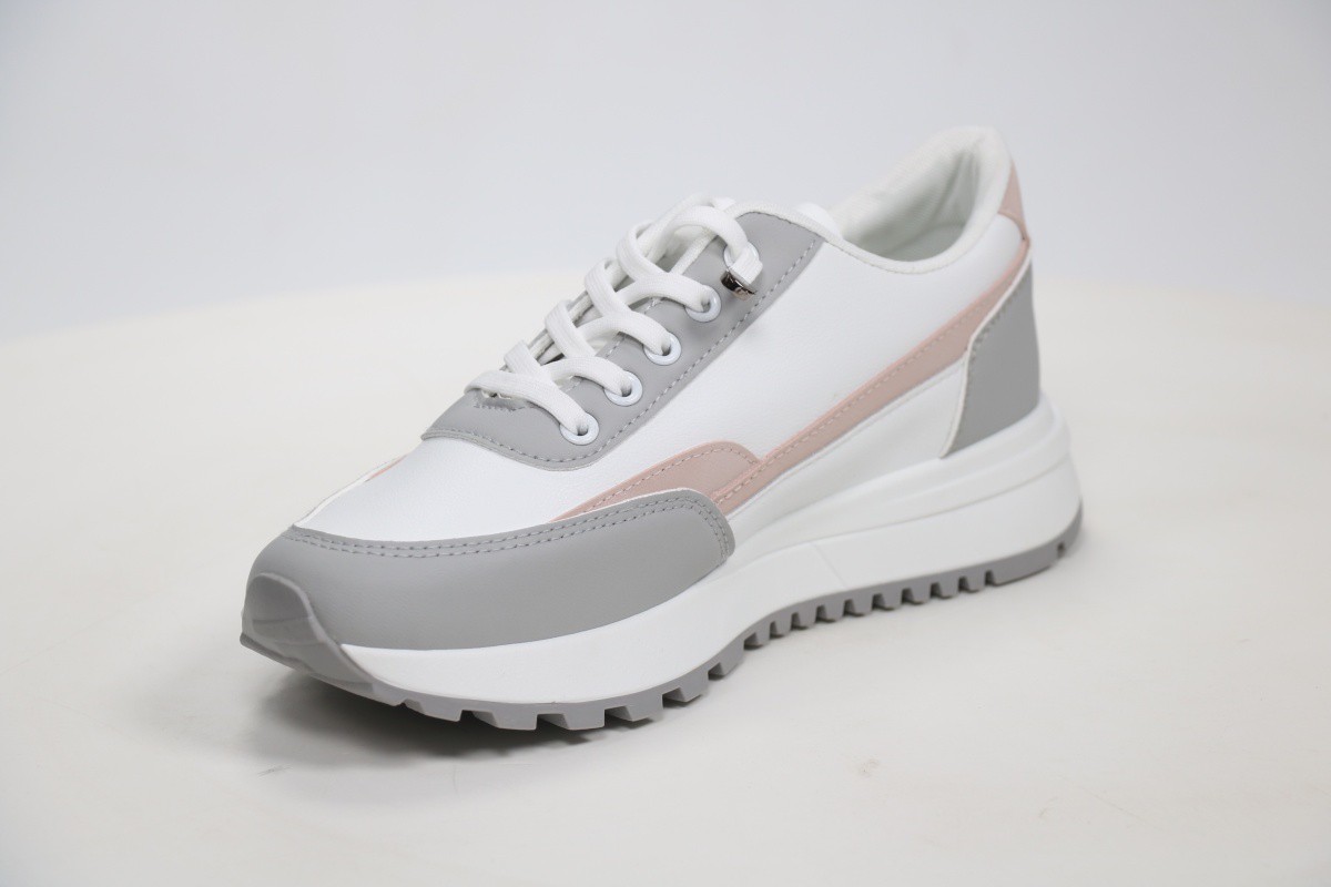 Спортивная обувь Rixshuz 18056042