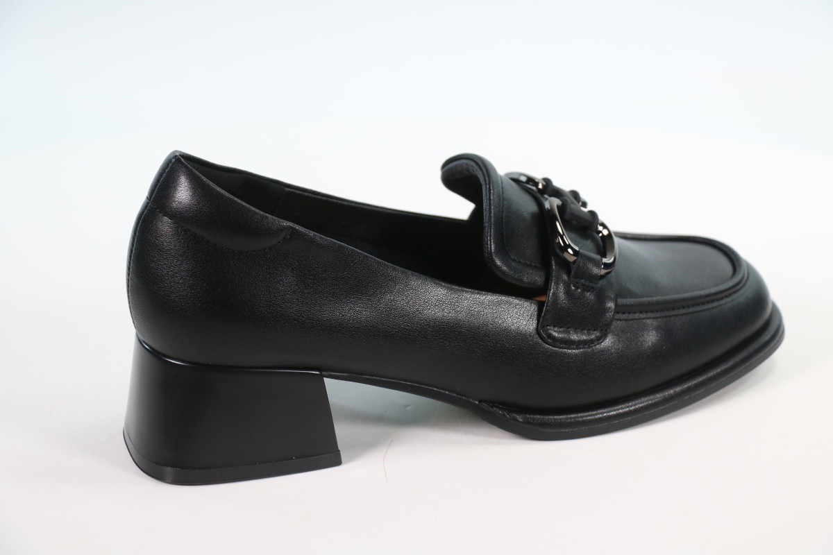 Туфли закрытые Andrea Botti 50113495