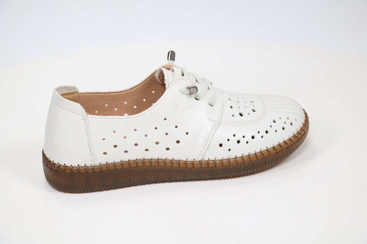 Туфли закрытые Covani 50115528