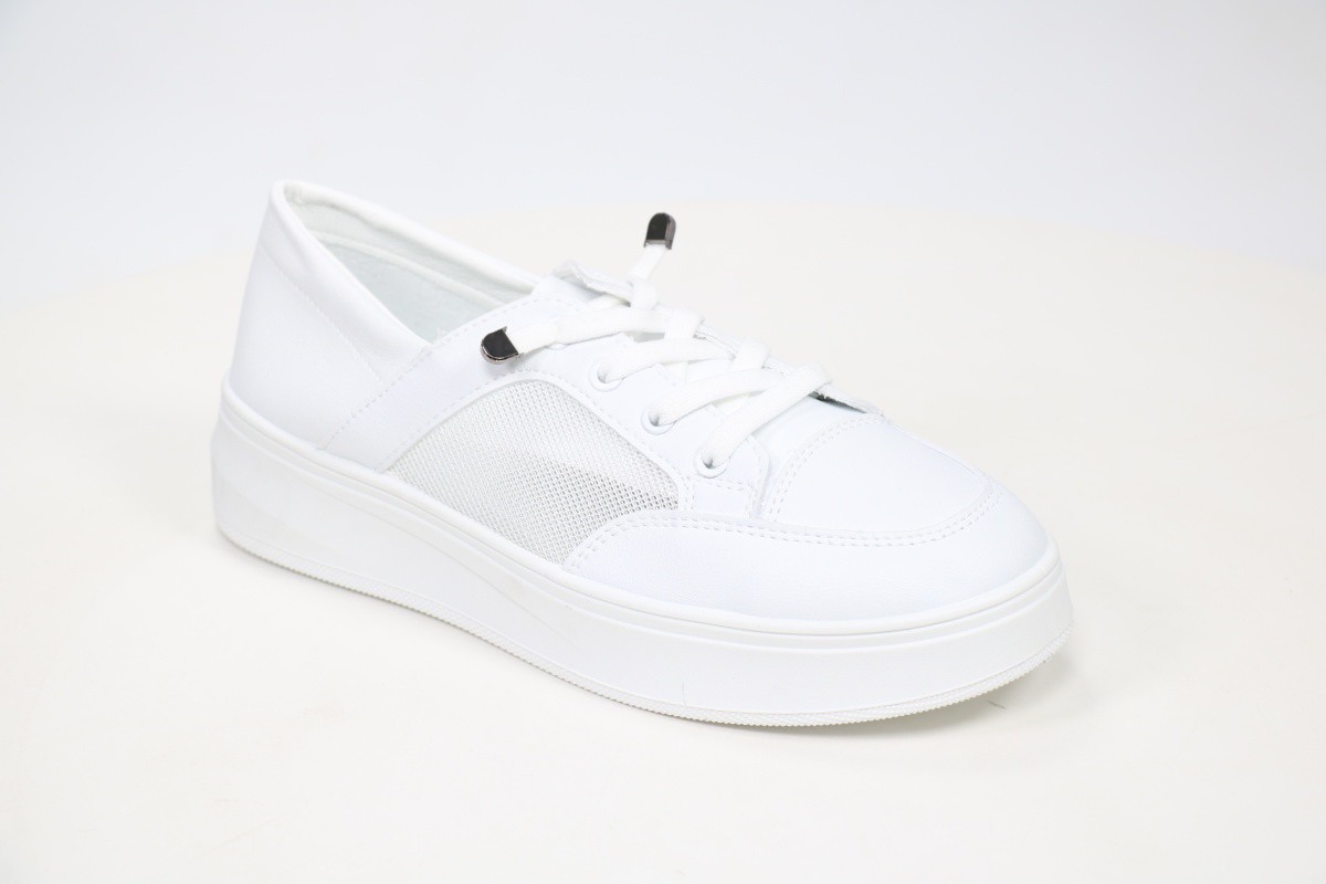 Спортивная обувь Rixshuz 18056080