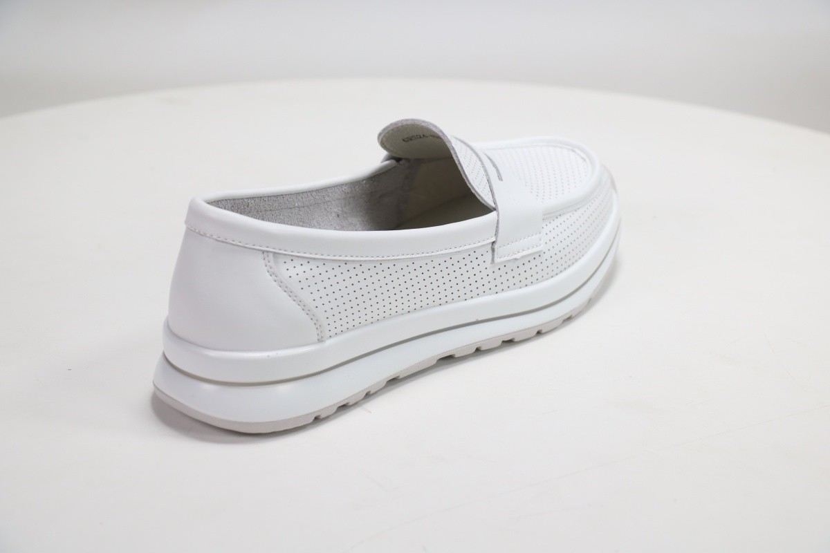 Туфли закрытые Andrea Botti 50107846