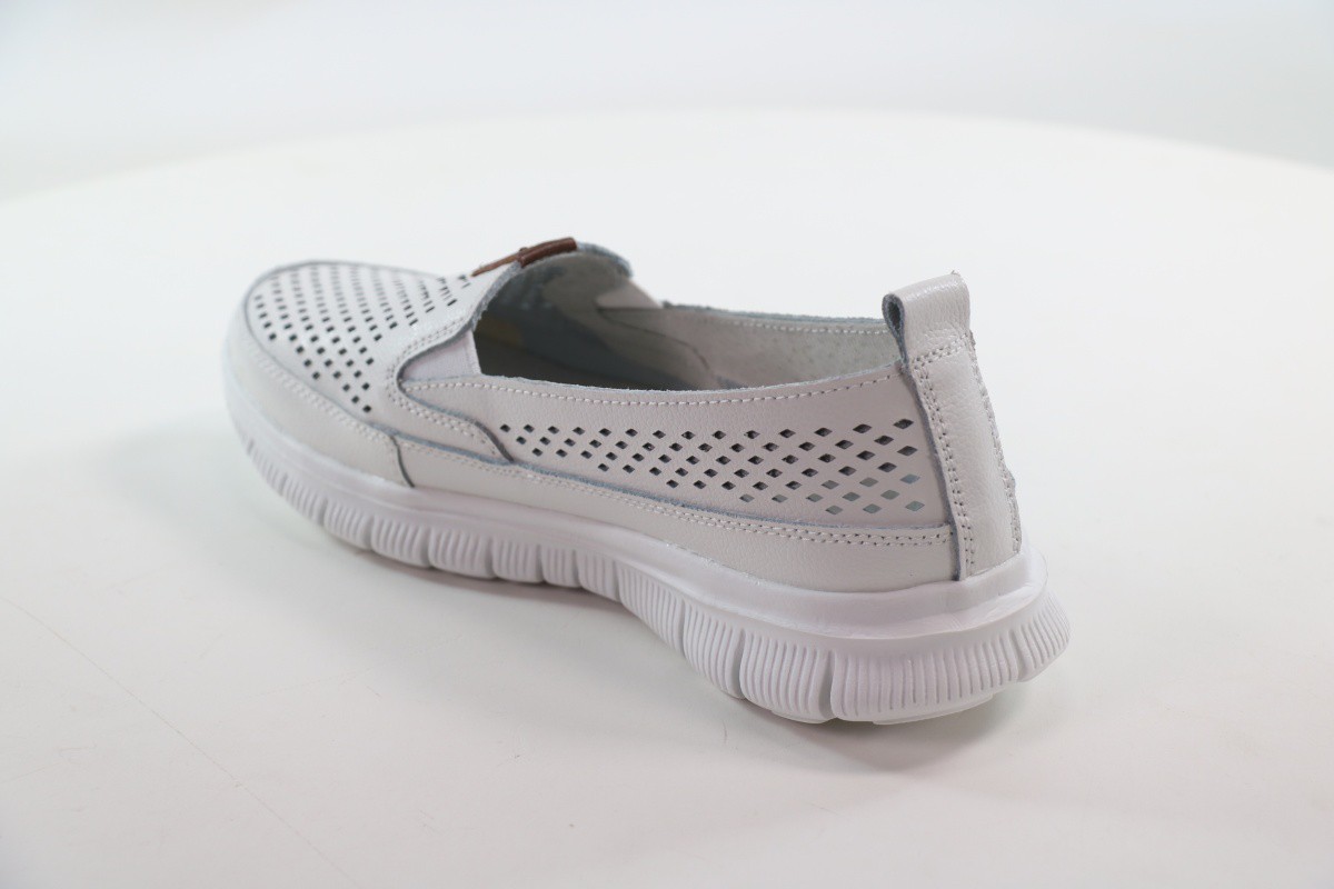 Туфли закрытые Evita 50108656