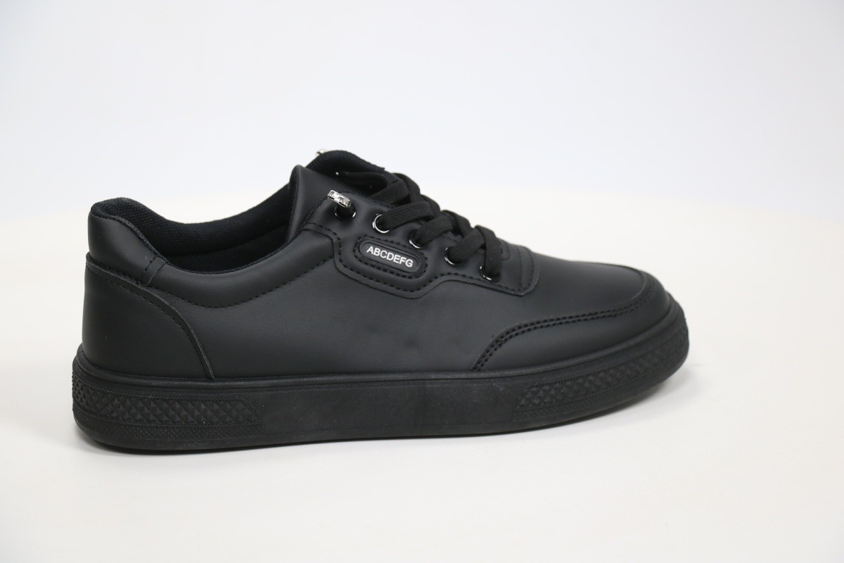 Спортивная обувь Rixshuz 18056039