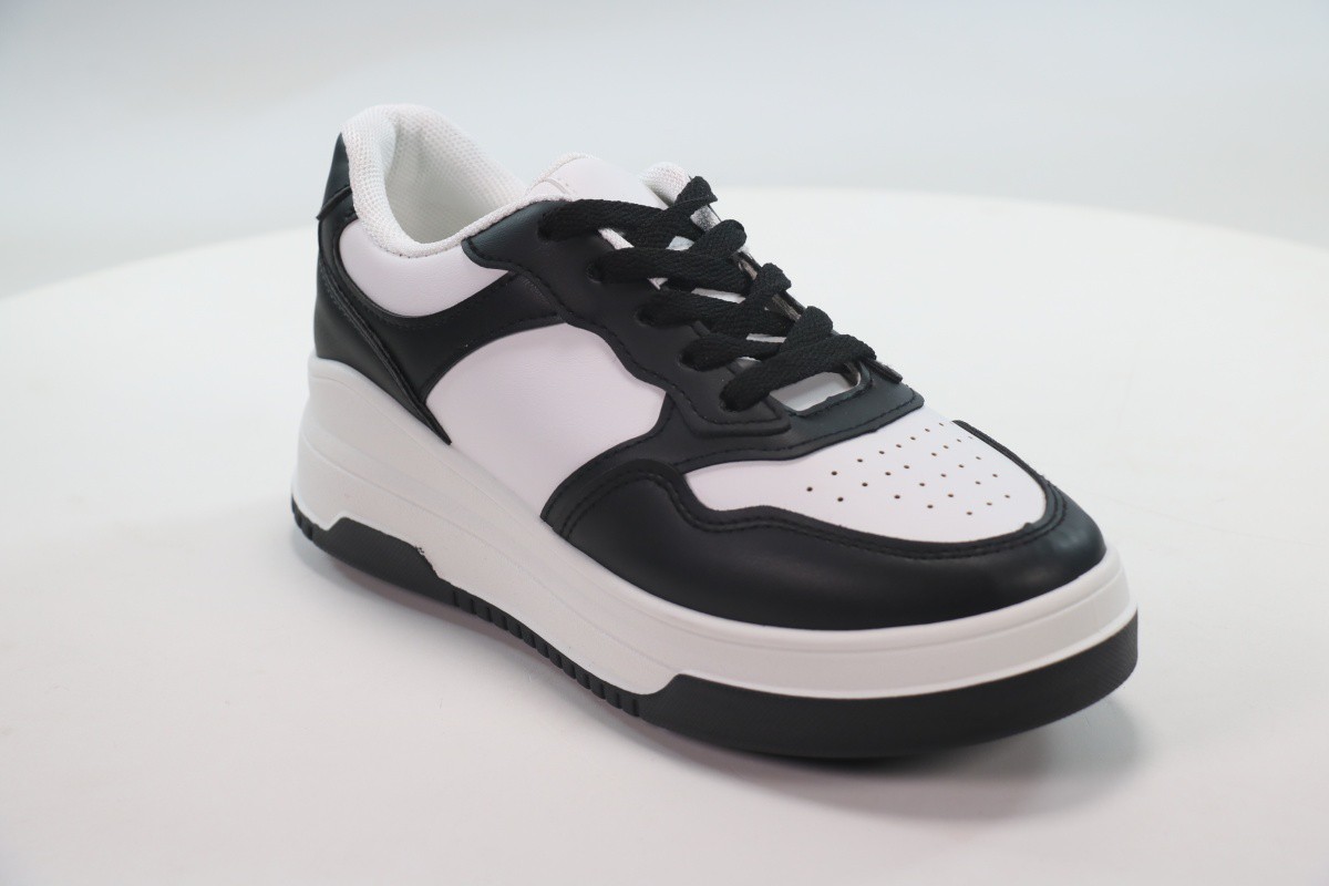 Кроссовки и кеды Rixshuz 50108150