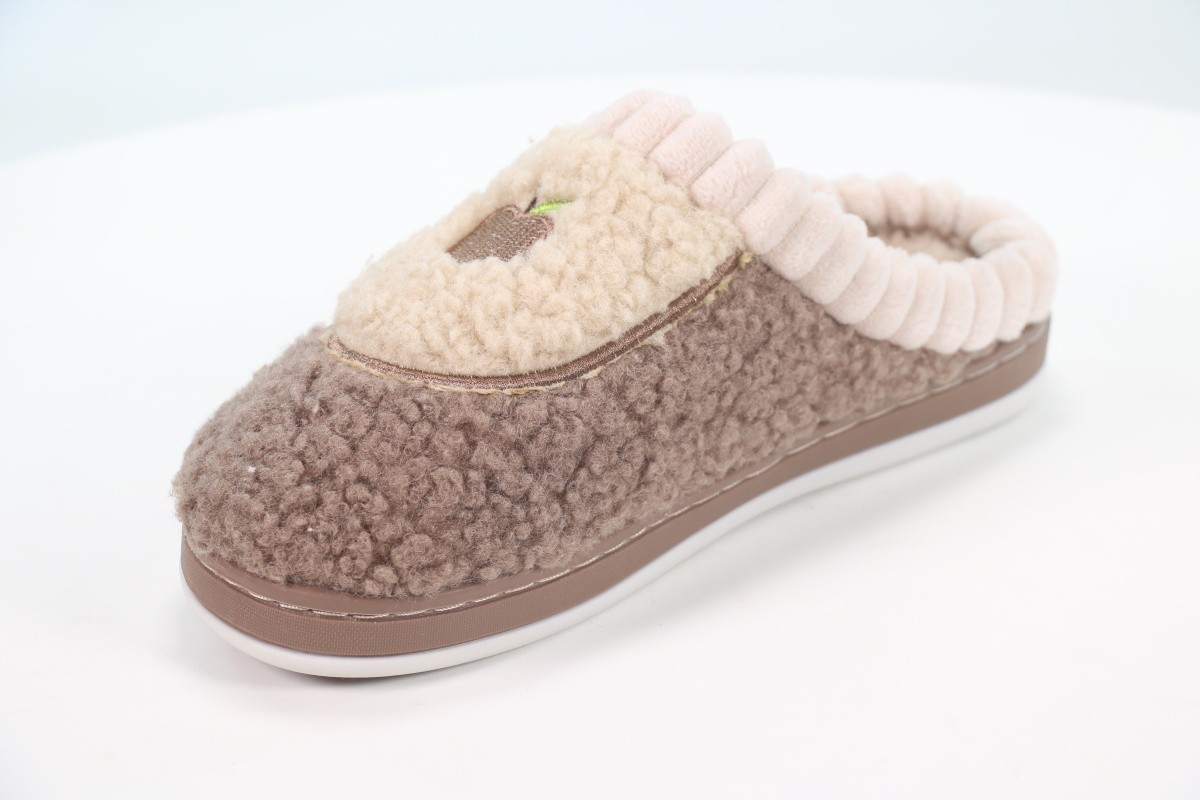 Тапочки домашние Almi 50110015