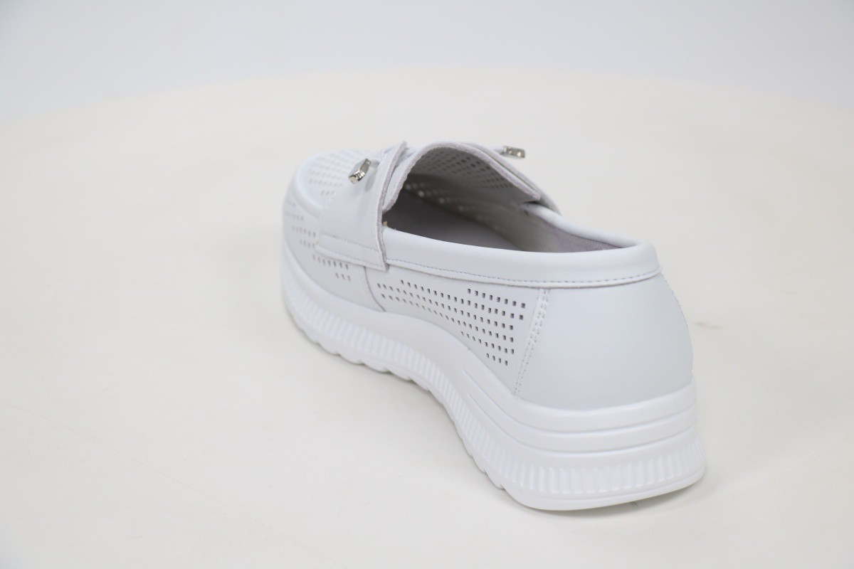Туфли закрытые Madella 50115783