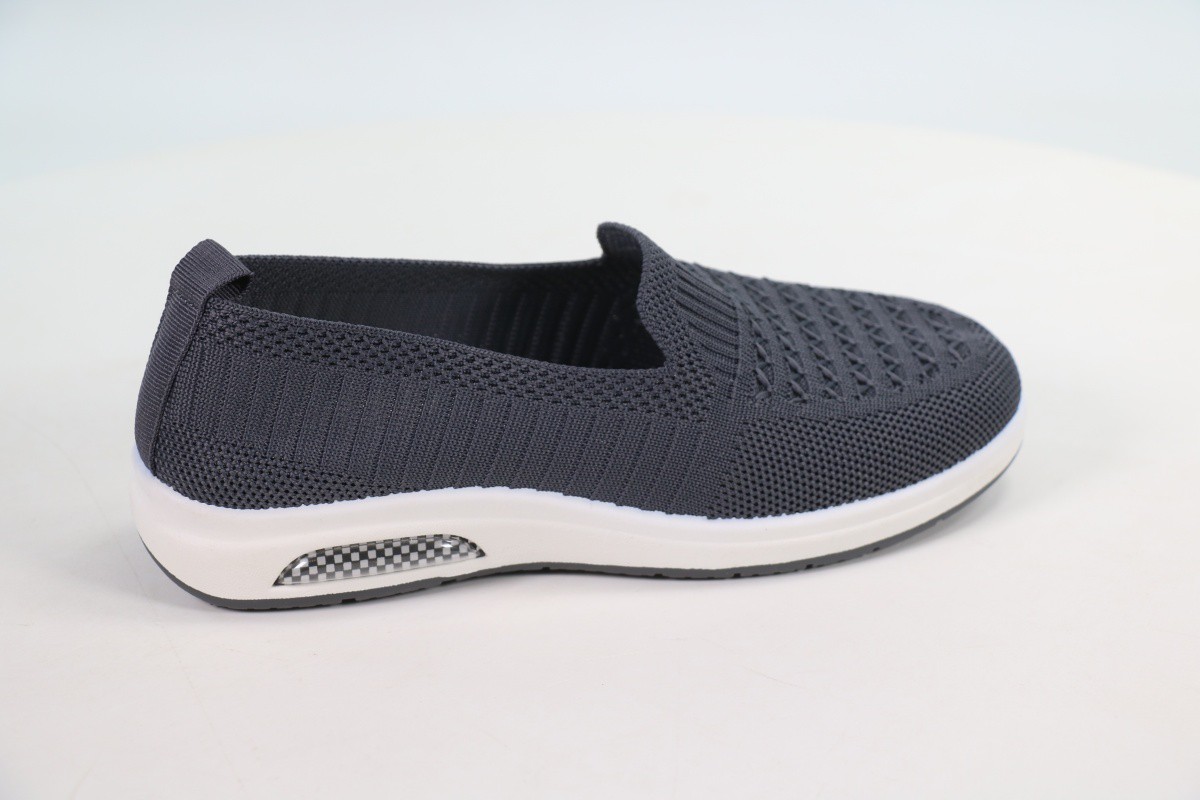 Туфли закрытые Rixshuz 50112745