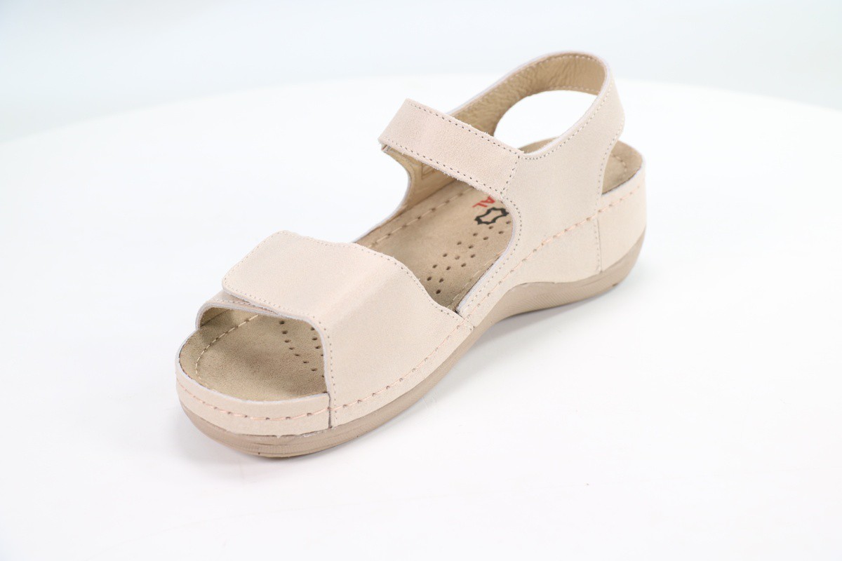 Босоножки и сандалии LEON Medikal 18055867