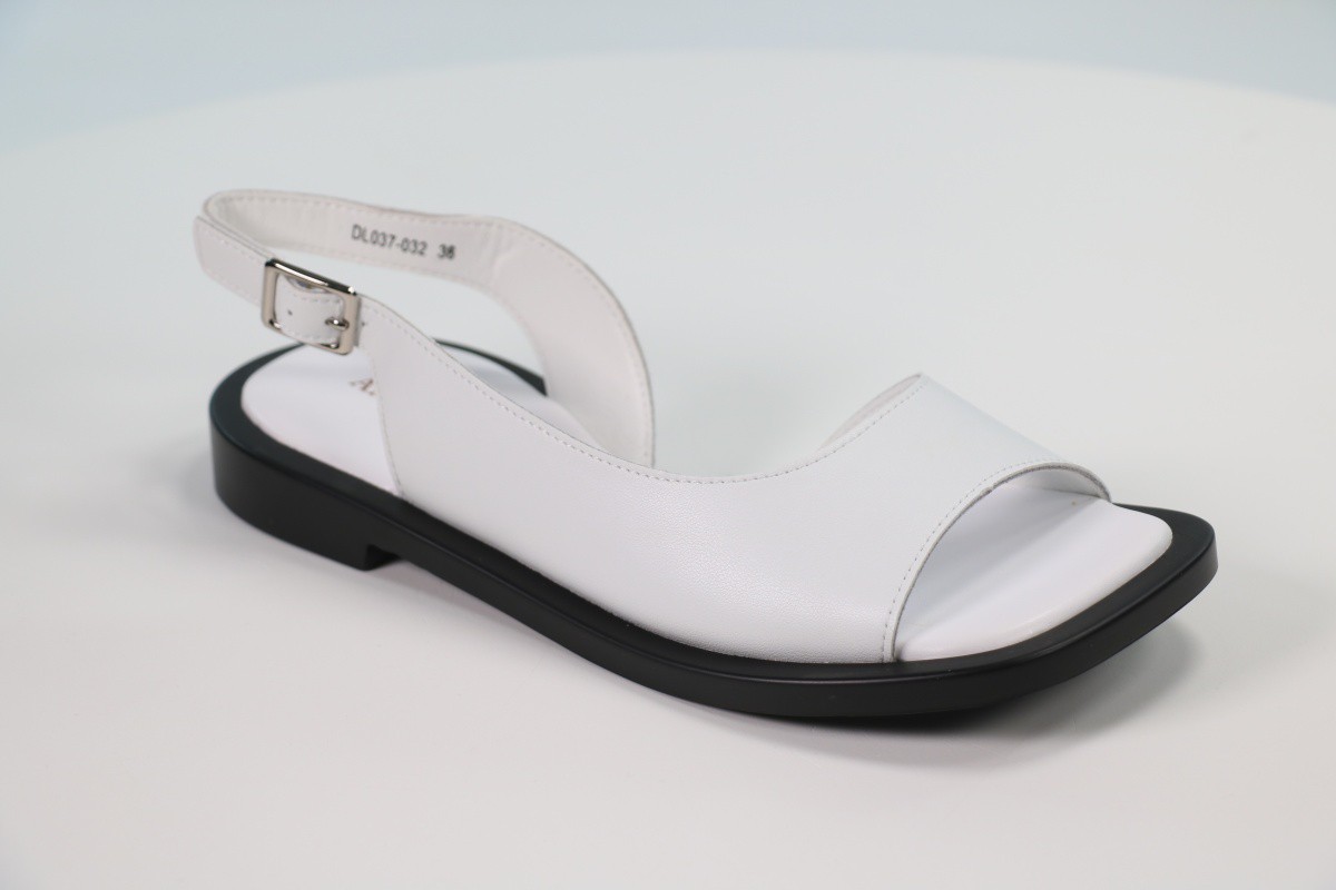 Босоножки и сандалии Andrea Botti 50112483