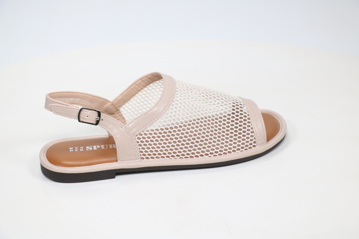 Босоножки и сандалии SPUR 50115394