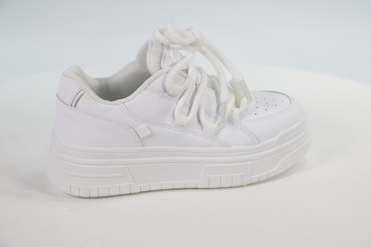 Спортивная обувь Rixshuz 50112767