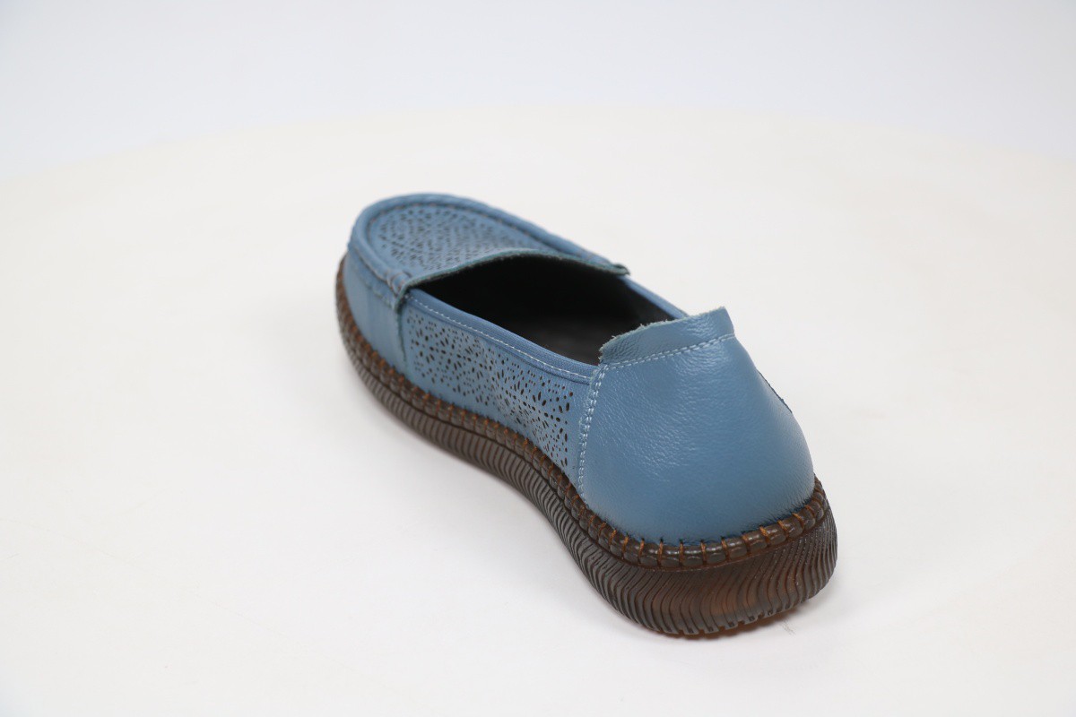 Туфли закрытые Covani 50115526