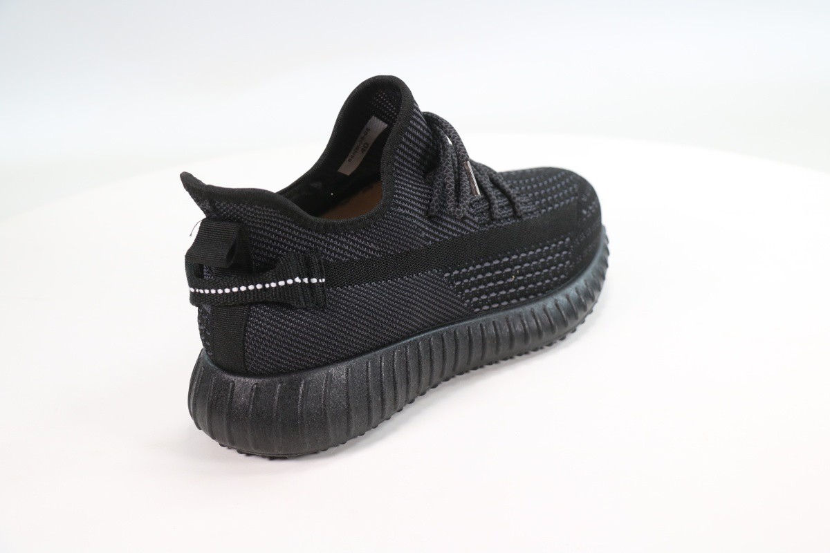 Спортивная обувь NOBBARO 50107894