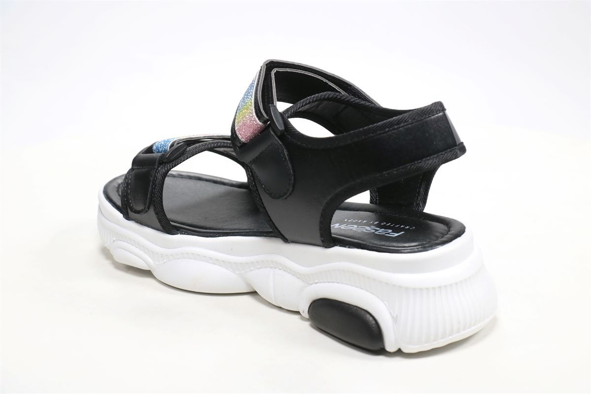 Босоножки и сандалии Fassen 50094491