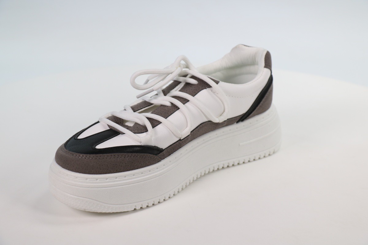 Спортивная обувь APOJEE 50114253