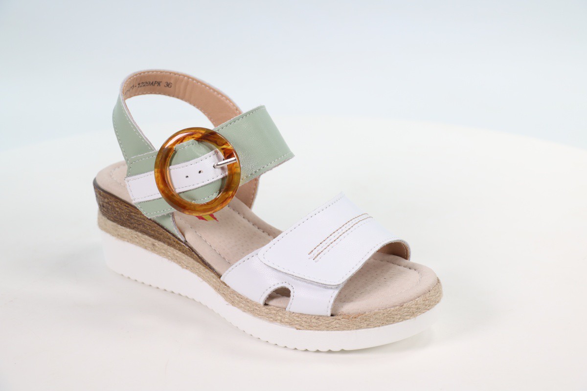 Босоножки и сандалии Evita 50112944