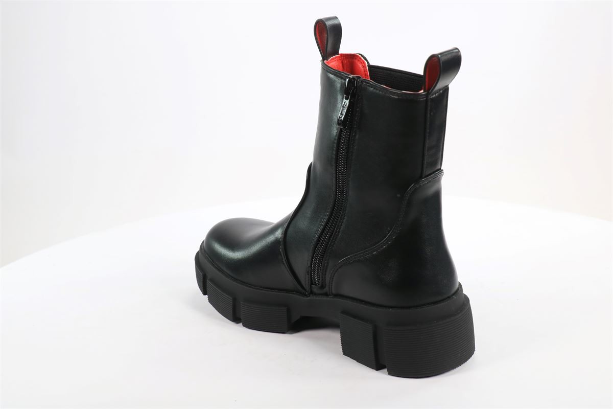 Сапоги и ботинки QWEST 50100177