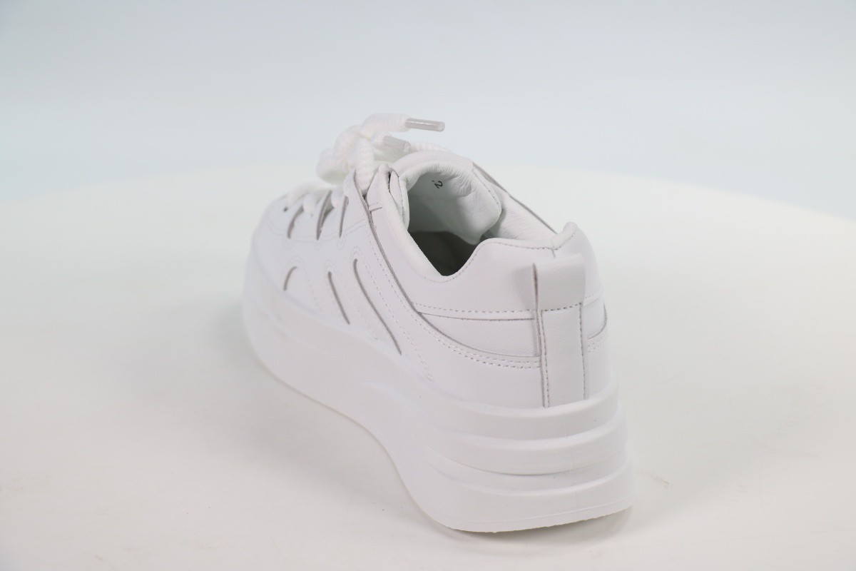 Спортивная обувь Rixshuz 50112765