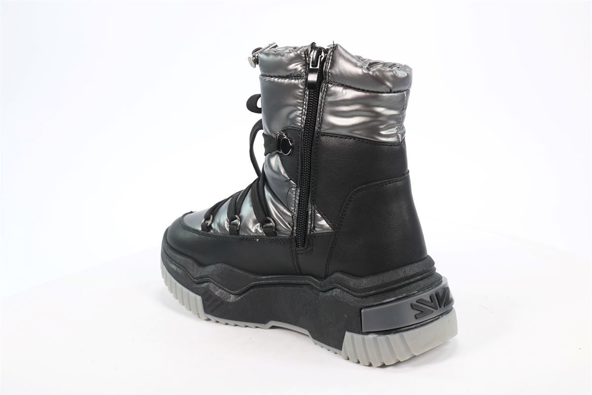 Сапоги и ботинки CROSBY 18055196