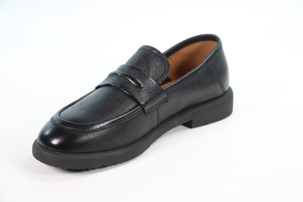 Туфли закрытые Madella 18056019