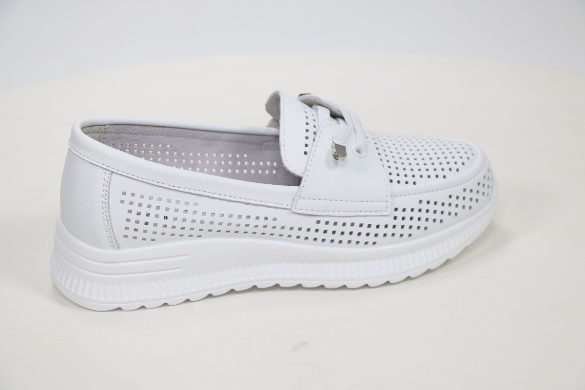 Туфли закрытые Madella 50115783