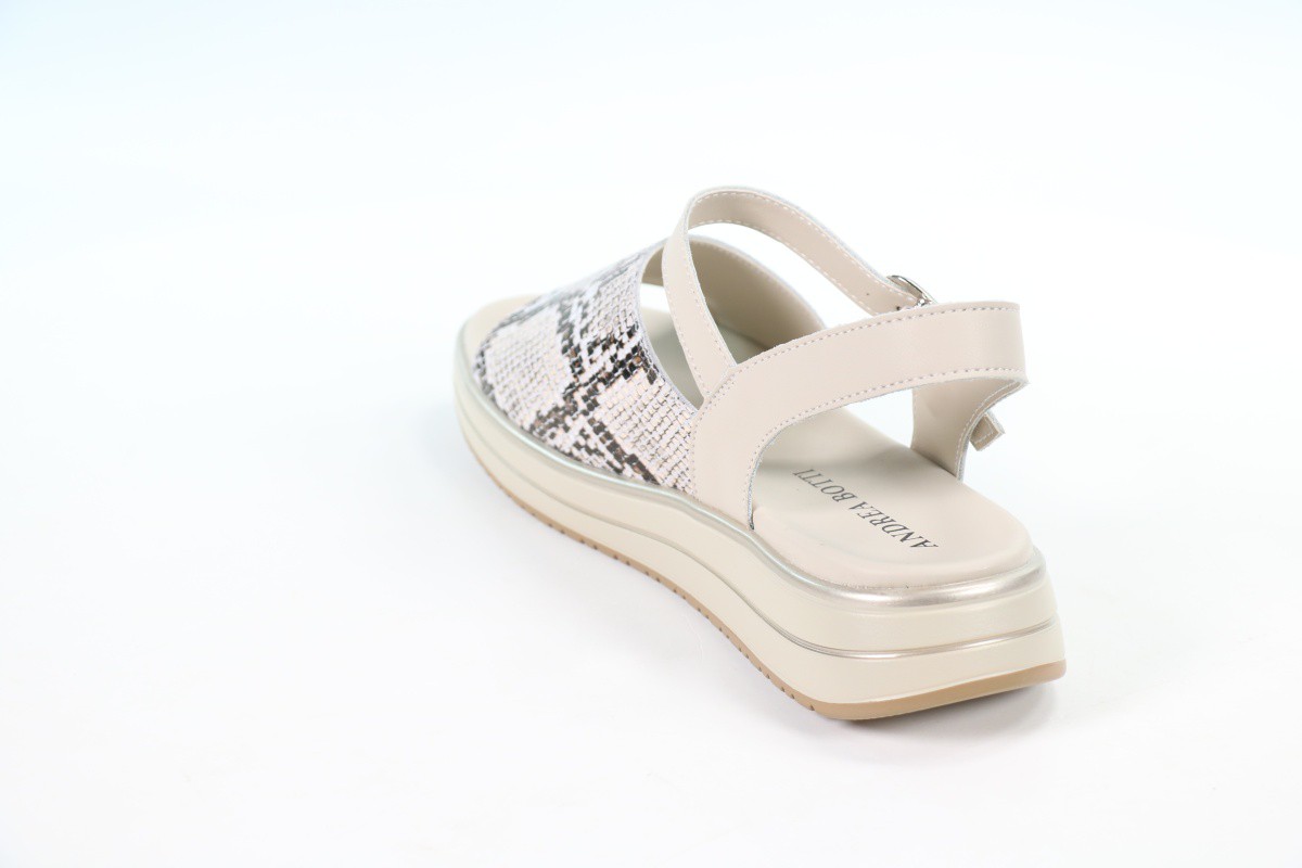 Босоножки и сандалии Andrea Botti 50112374