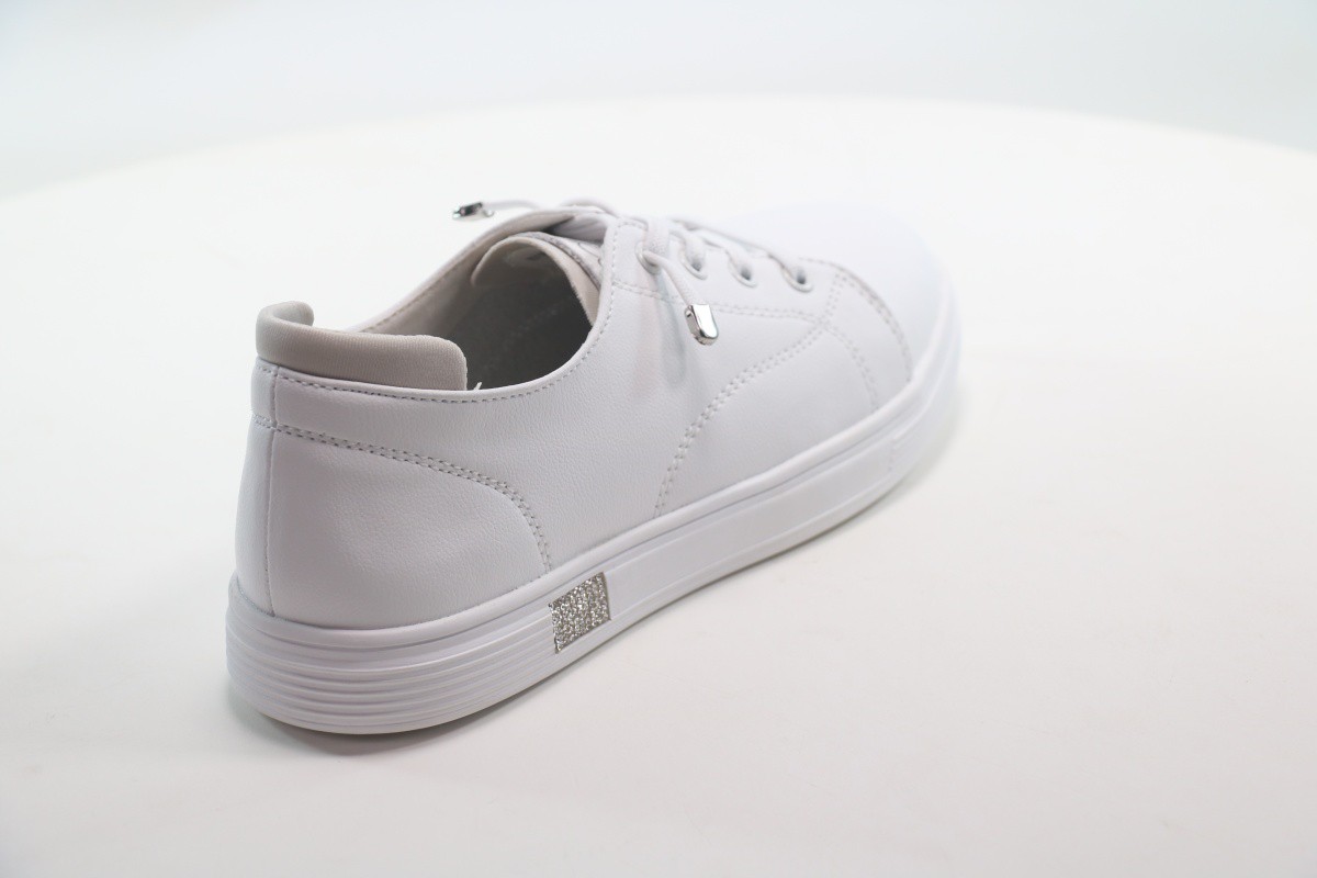 Спортивная обувь Madella 50108090