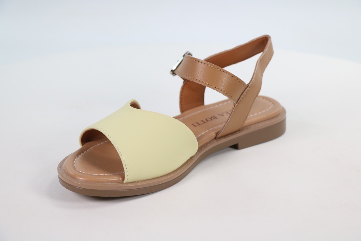 Босоножки и сандалии Andrea Botti 50112552