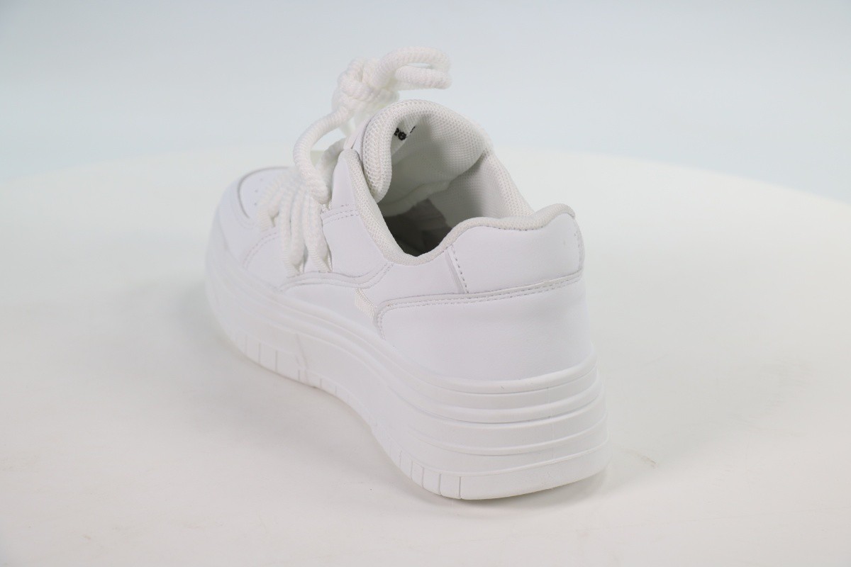 Спортивная обувь Rixshuz 50112767