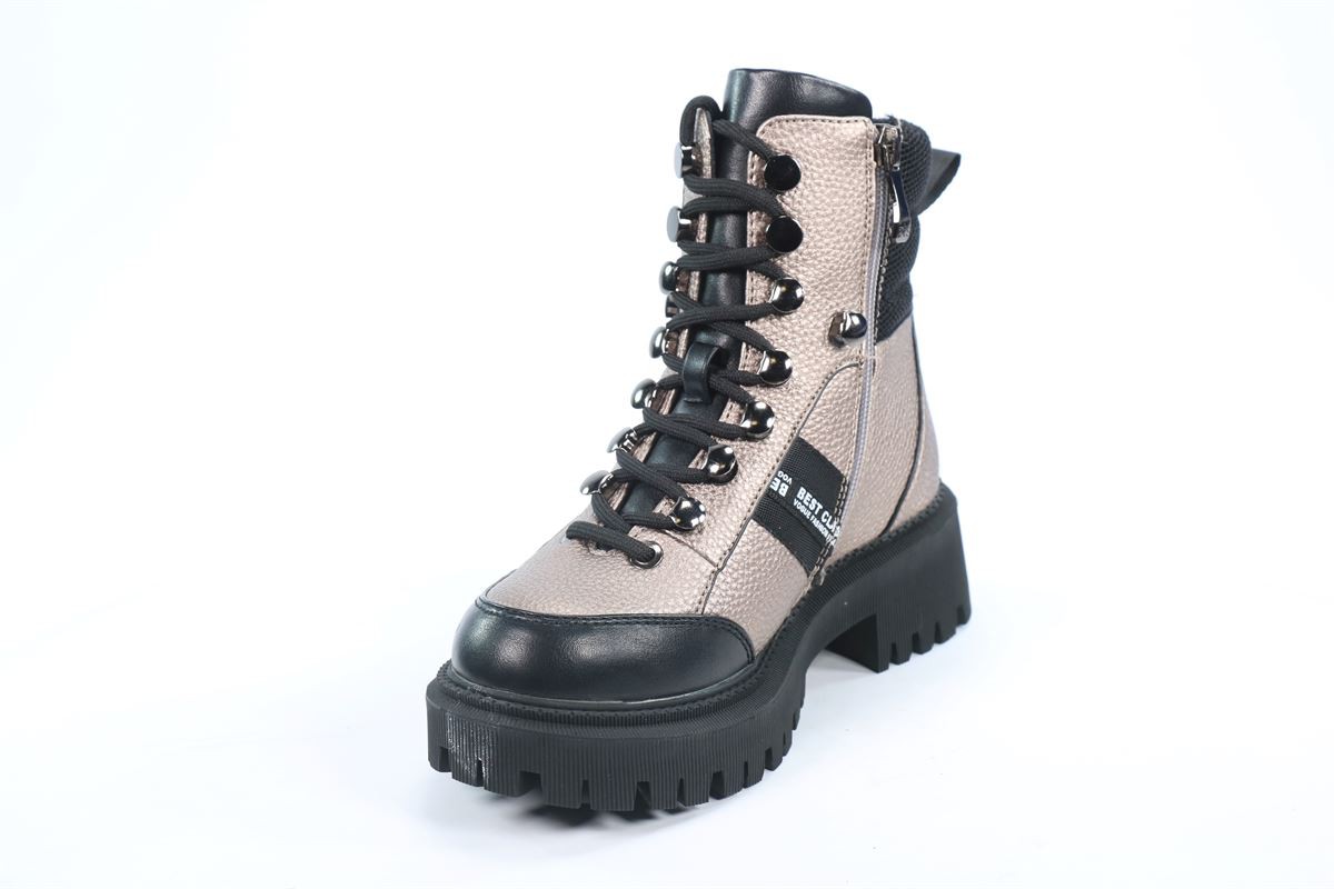 Сапоги и ботинки Betsy 50098686