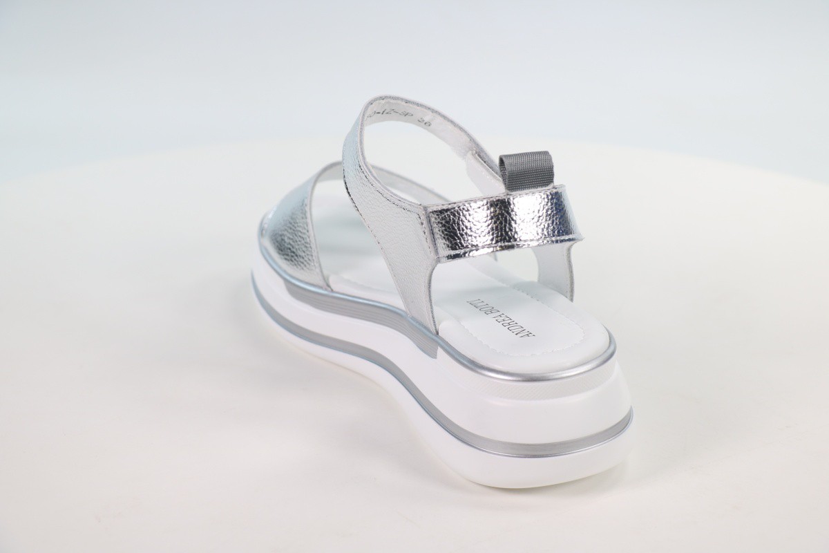 Босоножки и сандалии Andrea Botti 50112332