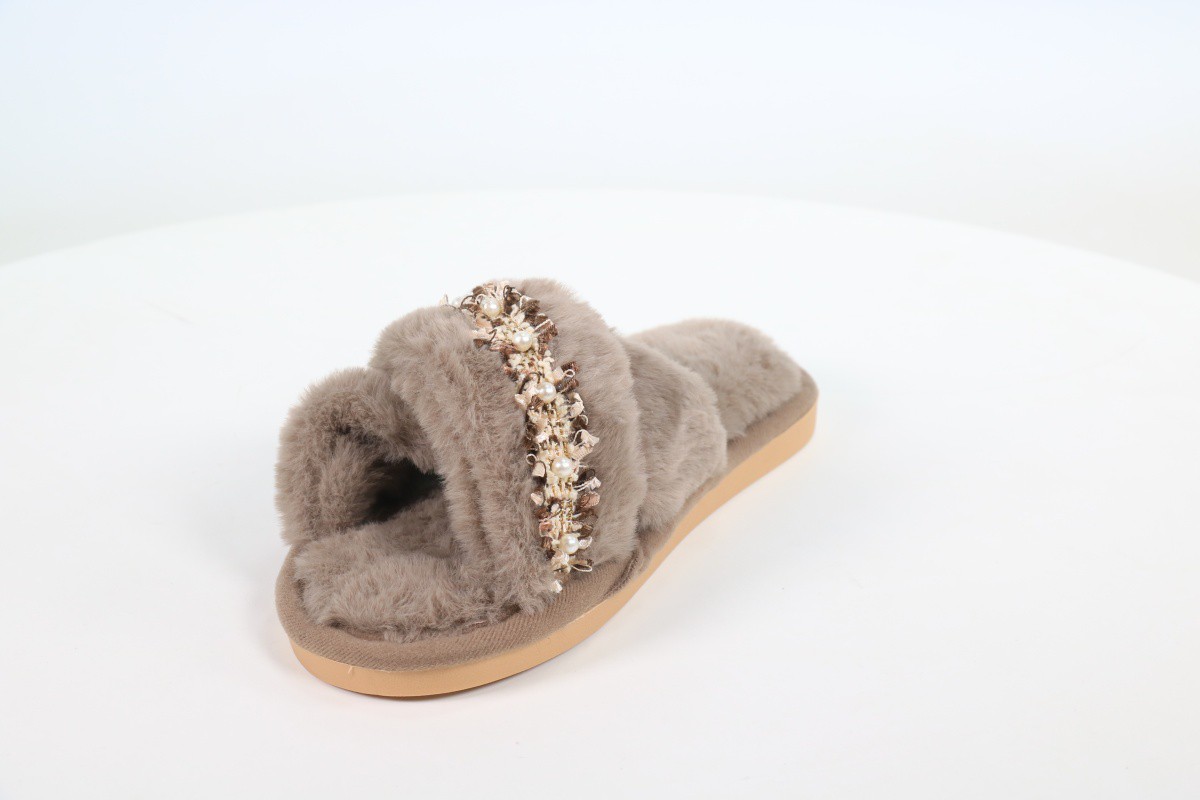 Тапочки домашние Almi 18055746