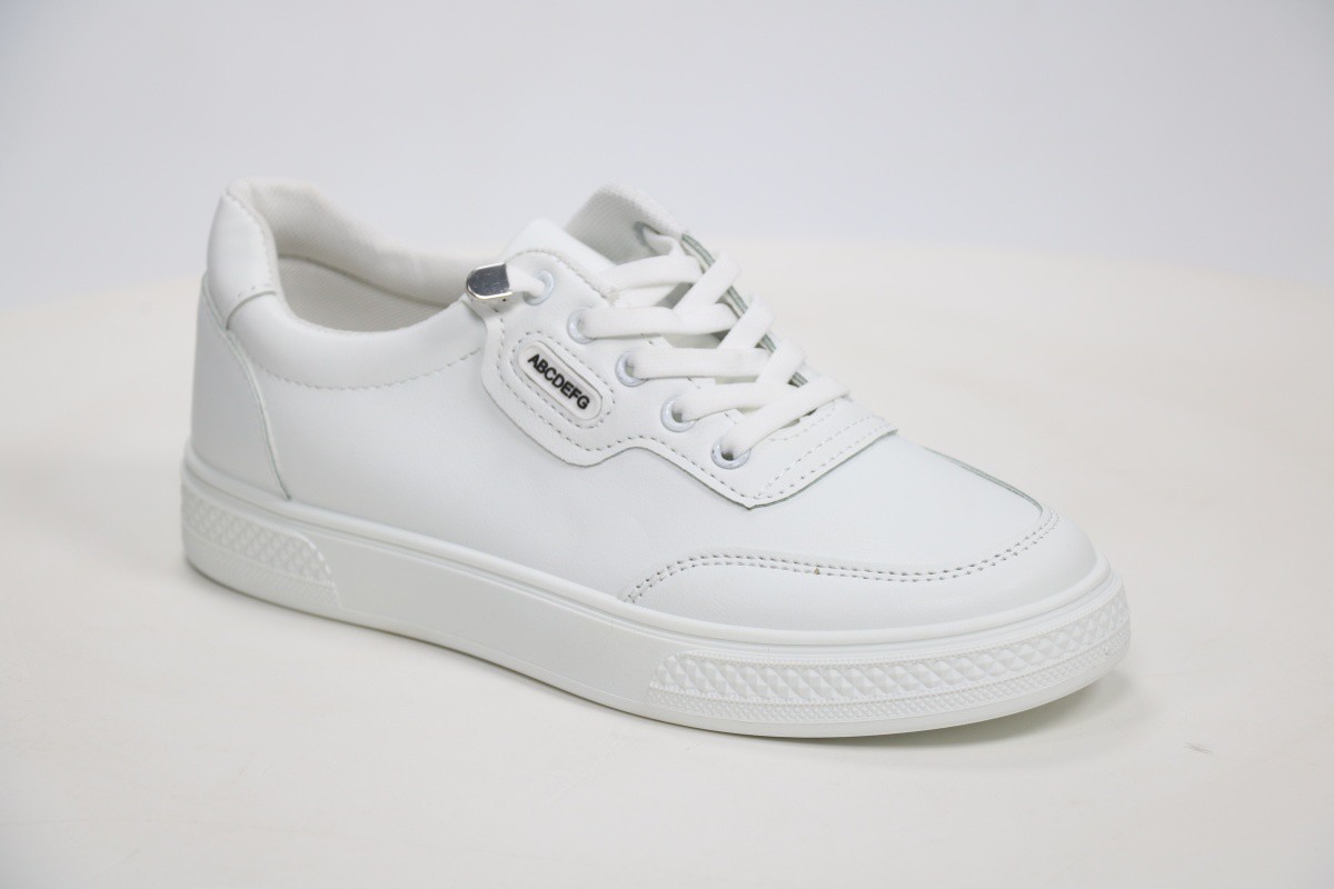 Спортивная обувь Rixshuz 18056045