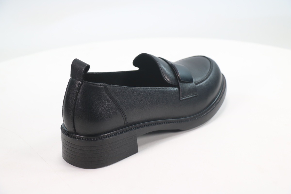 Туфли закрытые Andrea Botti 50109270