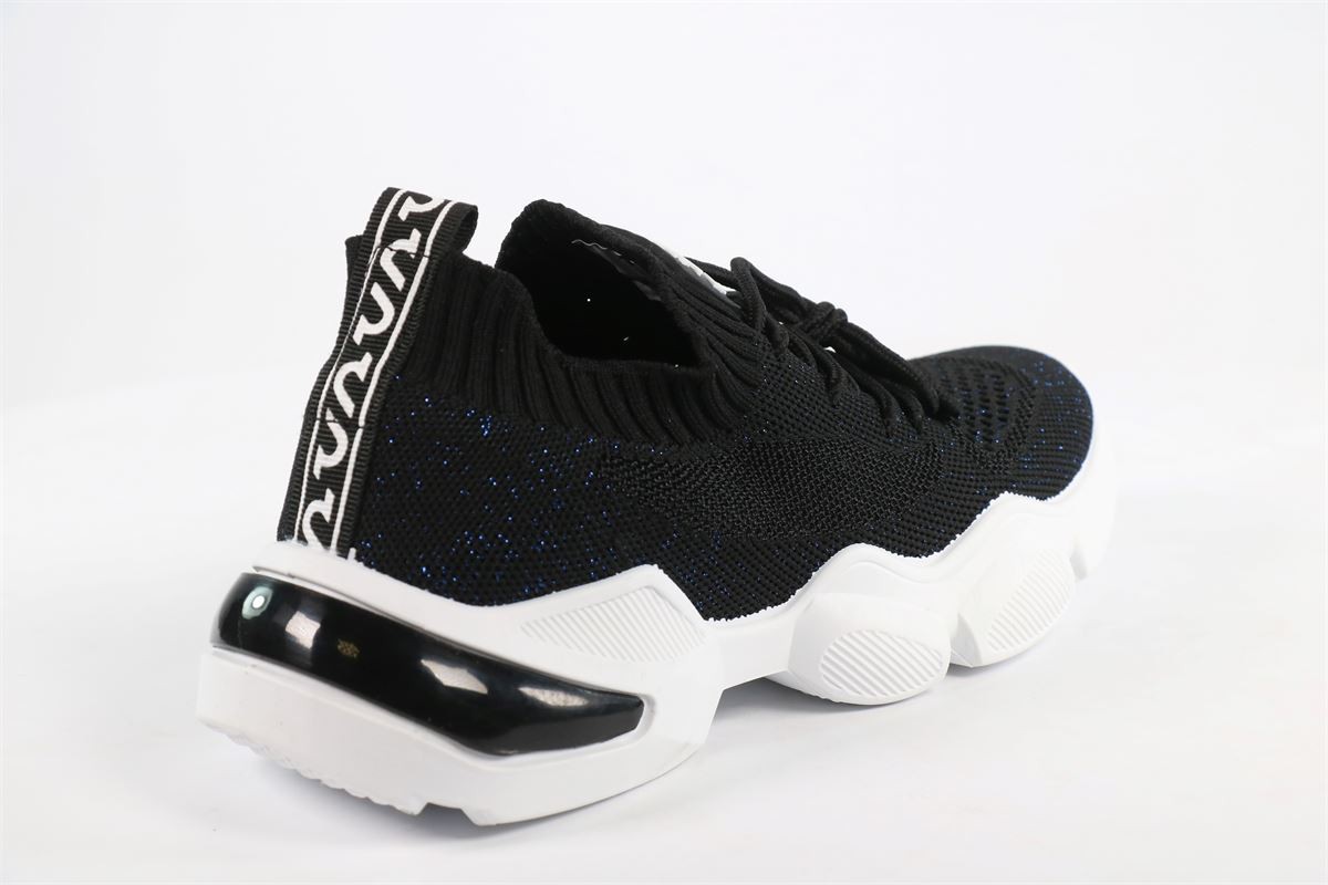 Спортивная обувь CROSBY 50097675