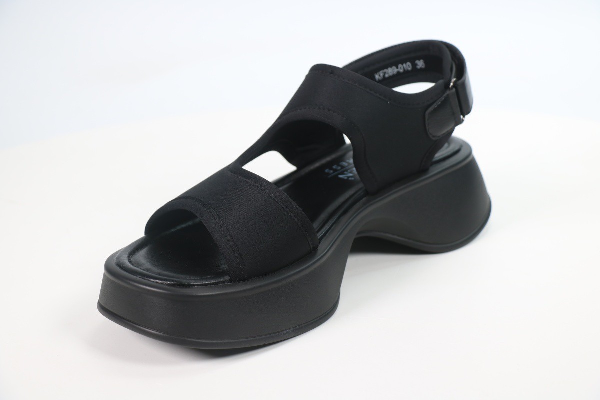 Босоножки и сандалии Baden 50105456