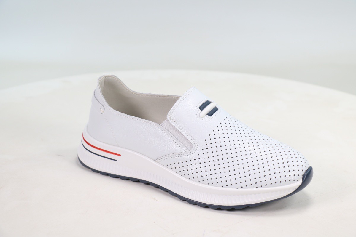 Туфли закрытые Andrea Botti 50112500