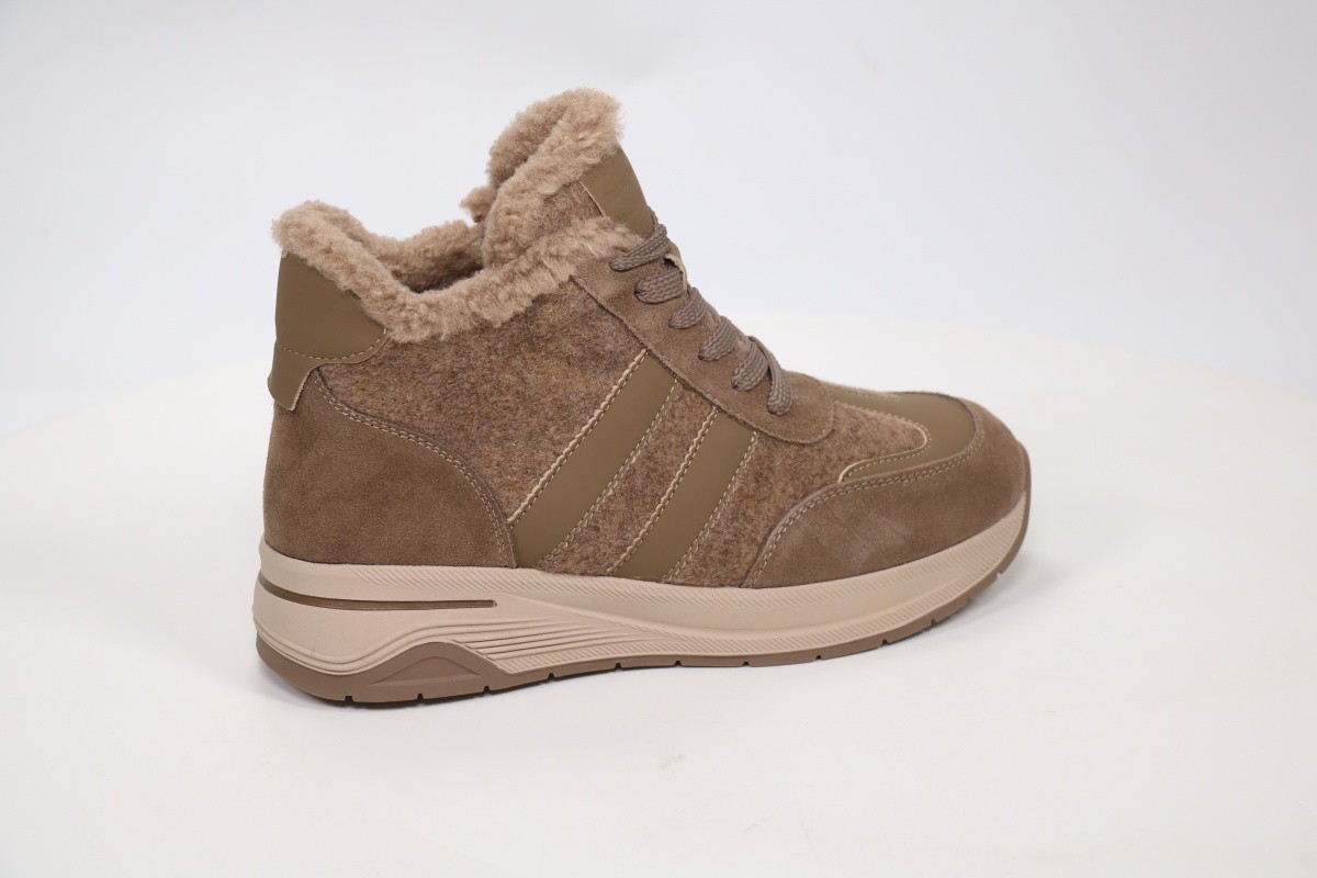 Спортивная обувь Escan 50114376