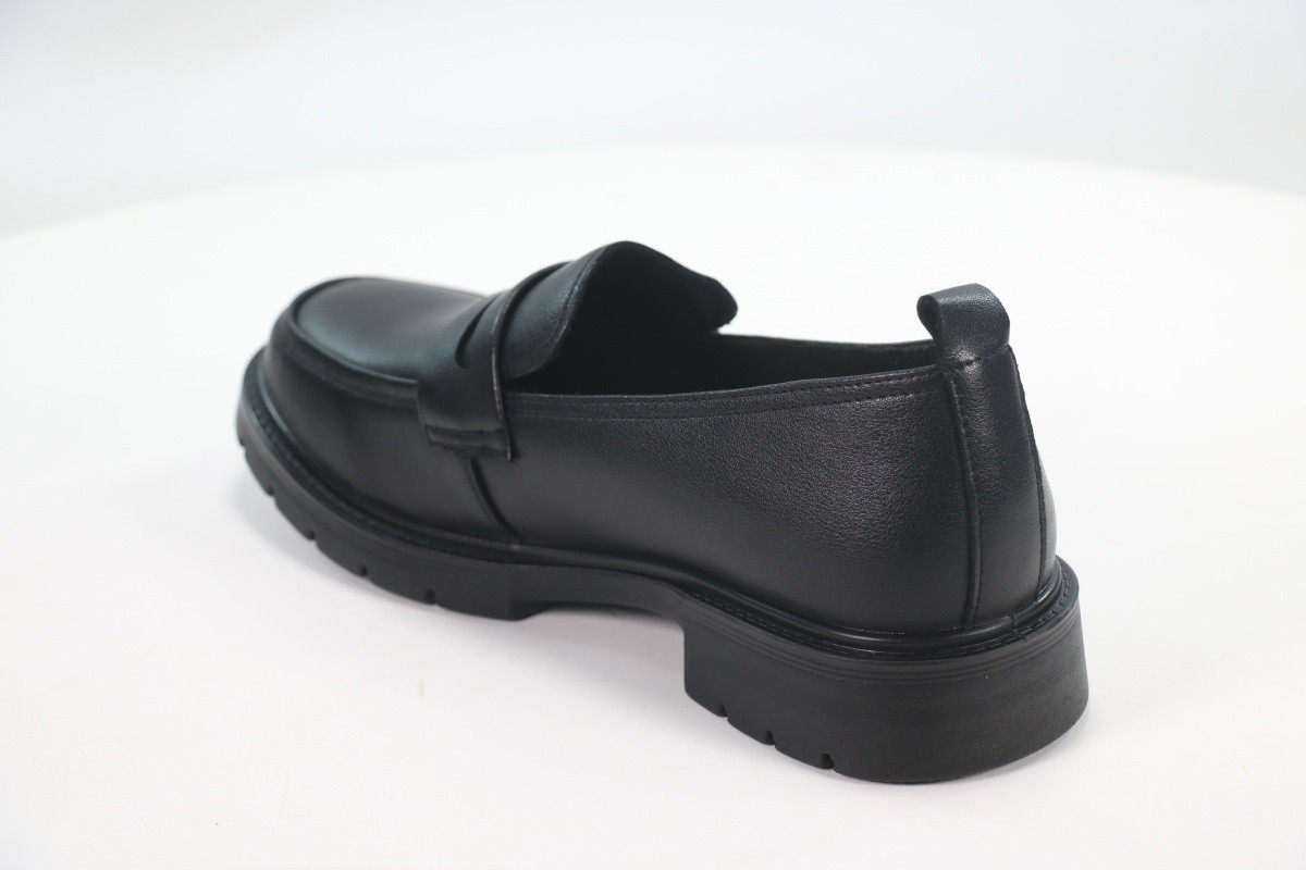 Туфли закрытые Madella 50108111