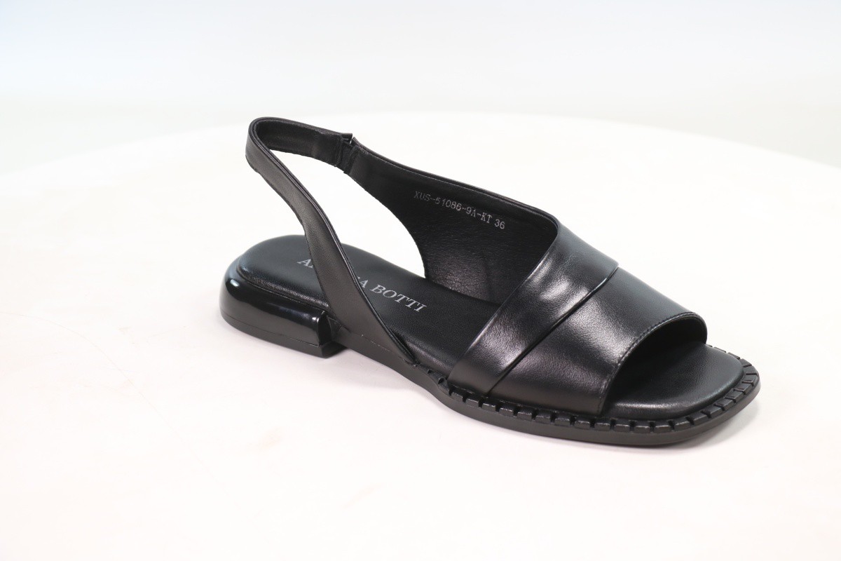 Босоножки и сандалии Andrea Botti 50112436