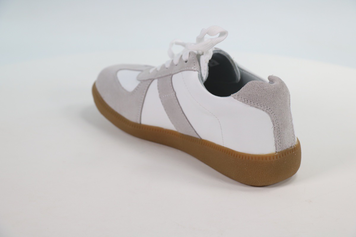 Спортивная обувь Evita 50113957