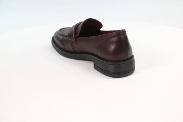 Туфли закрытые wun der SPUR 50113474