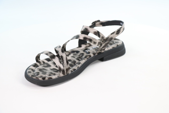 Босоножки и сандалии Andrea Botti 50113710