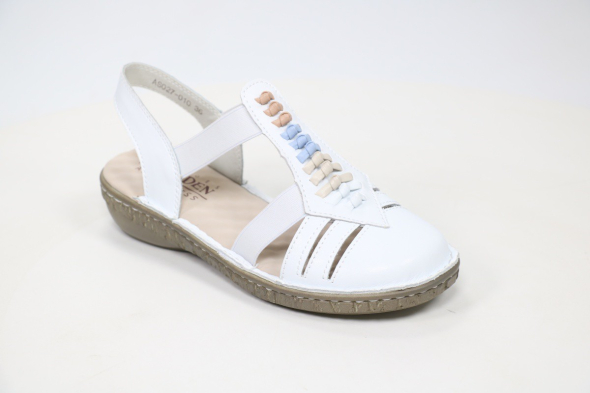 Босоножки и сандалии Baden 50115899