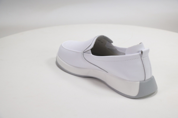 Туфли закрытые Andrea Botti 50107842