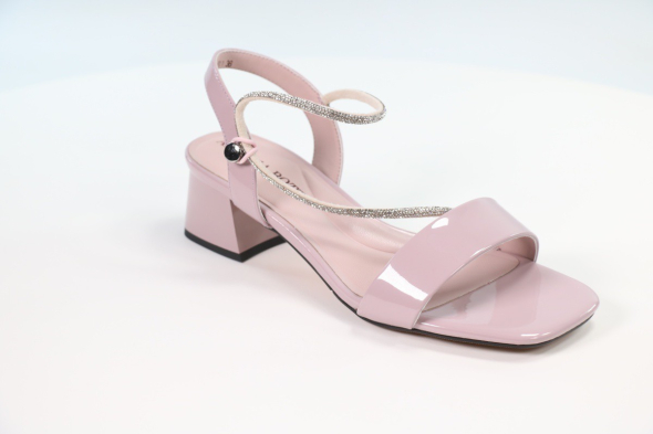 Босоножки и сандалии Andrea Botti 50112538